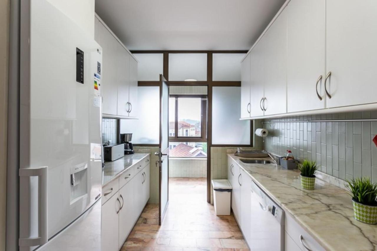 Aposentus - Elegant Functionality Porto Downtown Apartment Exterior photo